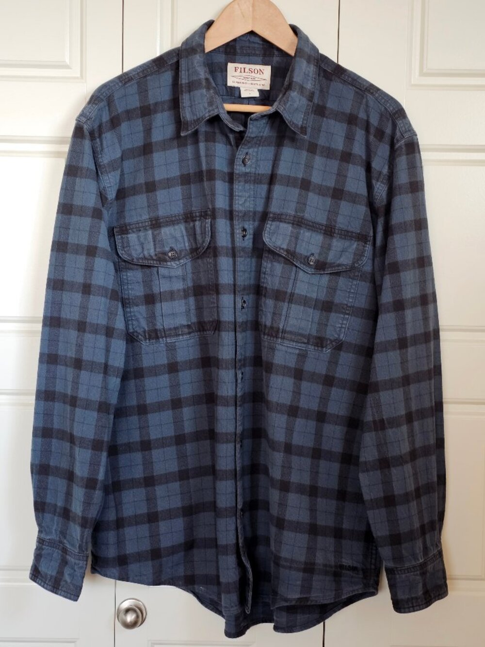 Filson Alaskan Guide Flannel Shirt Men L Midnight Black Heavyweight Plaid